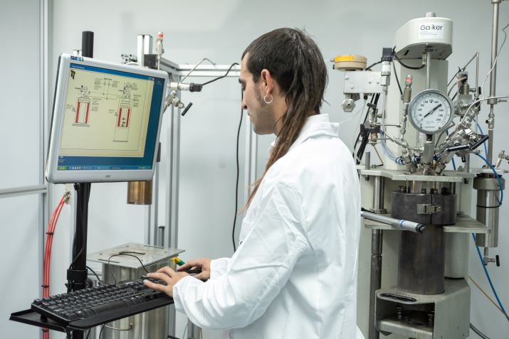 UPPLAST investiga nuevas tecnologías para aprovechar los residuos complejos con elevado contenido en plástico y transformarlos en nuevos plásticos o productos químicos de alto valor